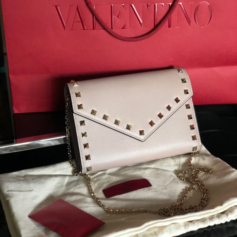 Valentino Rockstud Wallet on Chain Clutch Purse